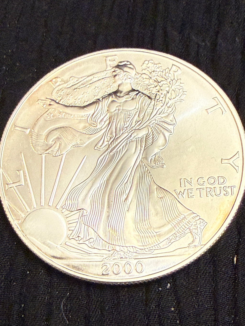 2000 American Silver Eagle – 1 Troy Oz .999 Fine Silver – Uncertified