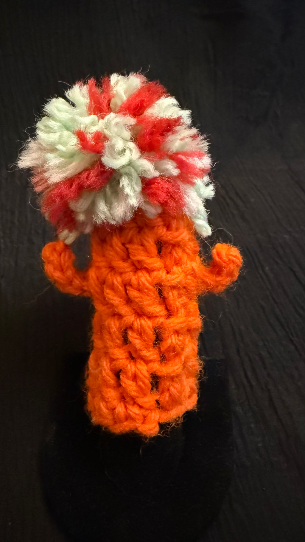 Vintage Handmade Crochet Finger Puppets – Pair of Yarn Characters w/ Googly Eyes – 3”