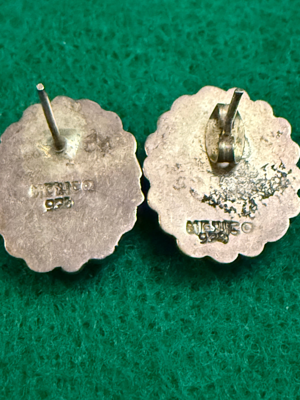 Vintage Sterling Cats Eye earrings