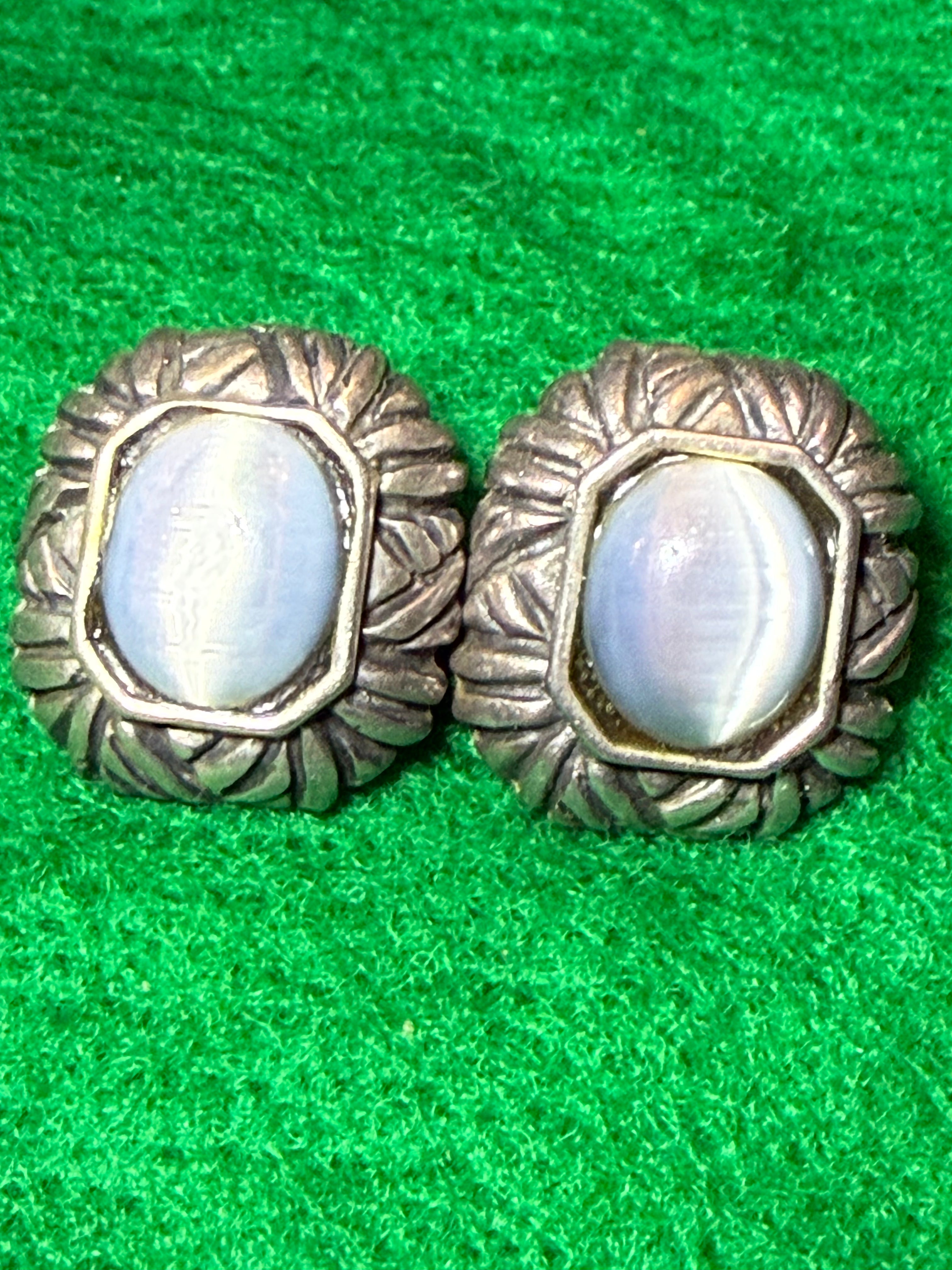 Gray cat’s eye post earrings